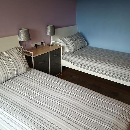 Twin Room In Prescot Homestay Exterior foto